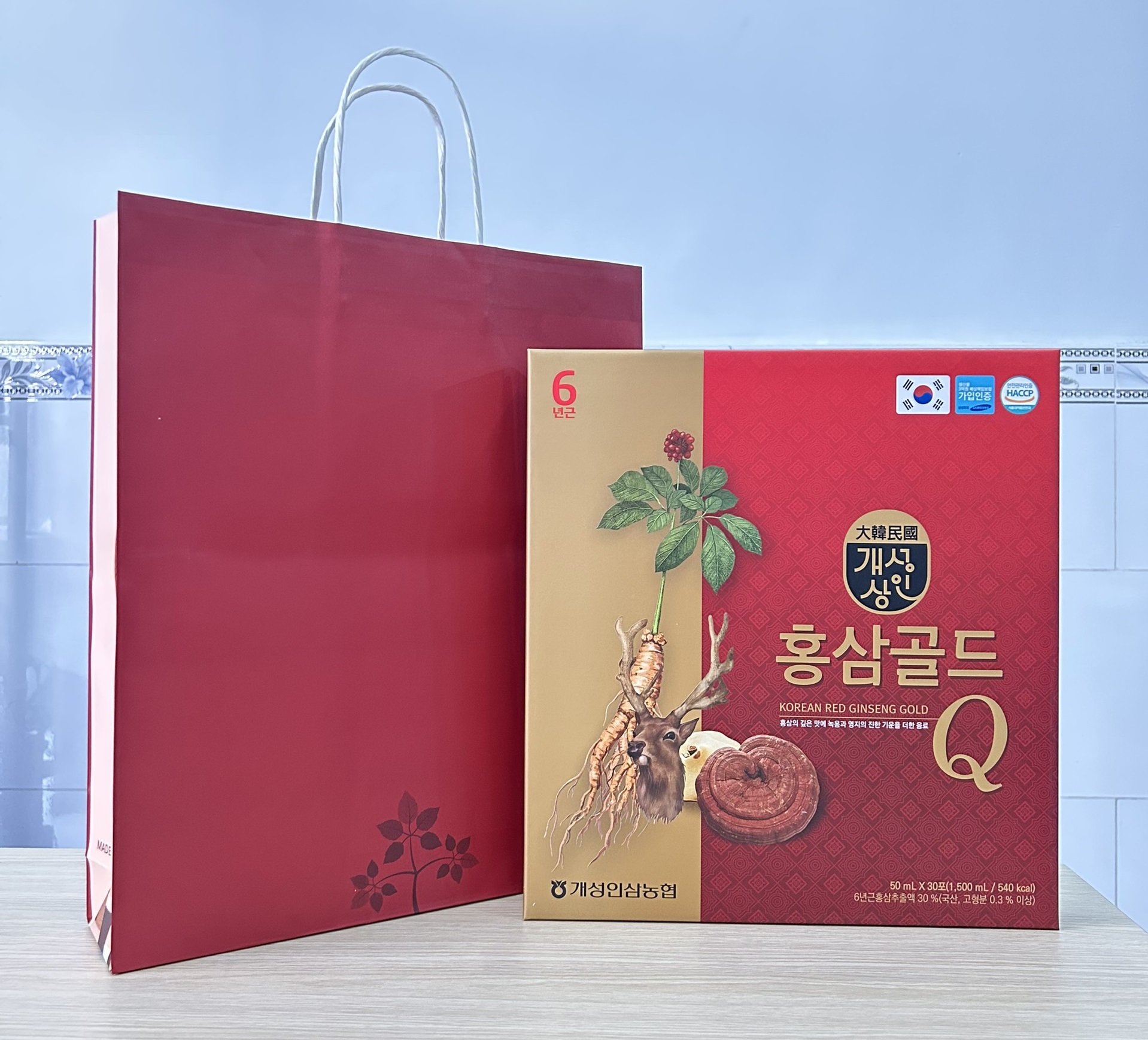 Nước Hồng Sâm Linh Chi Nhung Hươu Gold Q Nonghyup Hàn Quốc (30 gói x 50ml)
